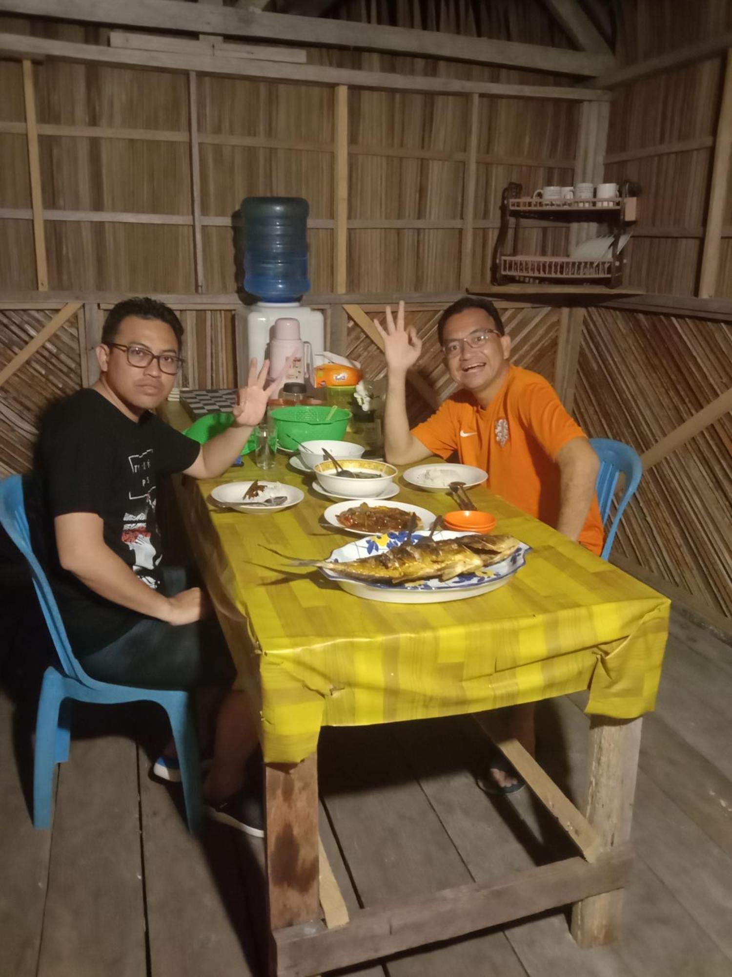 Amfriwen Homestay Yennanas Besir المظهر الخارجي الصورة